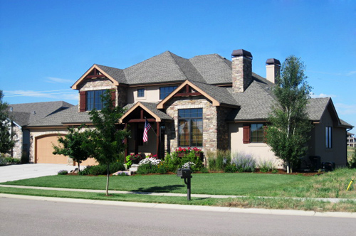 Exterior image of home with link to detail page